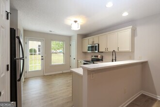 3063 Broadleaf Trail Rd in Fairburn, GA - Building Photo - Building Photo