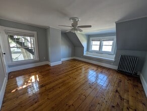 897 Union St, Unit 1 in Manchester, NH - Building Photo - Building Photo