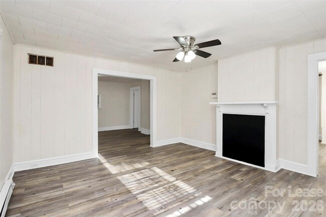 property at 826 Cantwell St