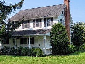1269 Possum Ln in Leesport, PA - Building Photo