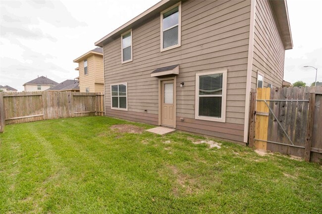 2447 Tomica Ct in Houston, TX - Building Photo - Building Photo