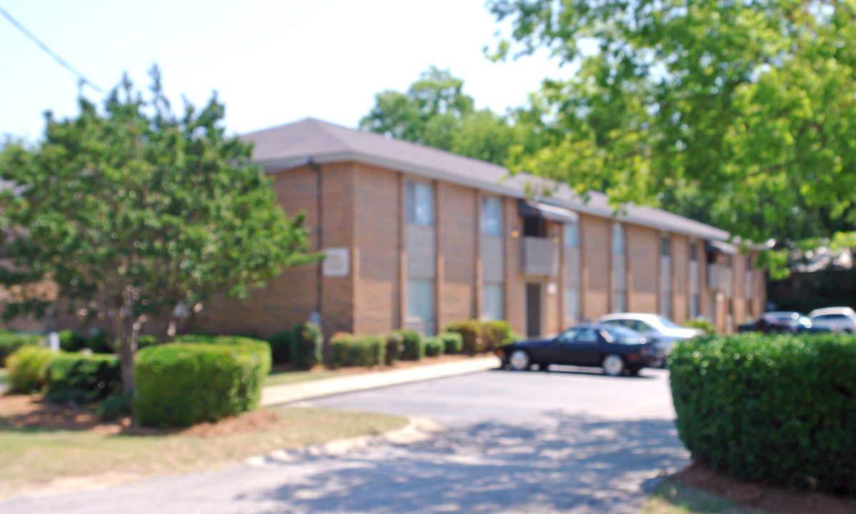 Melrose Heights in Columbia, SC - Foto de edificio