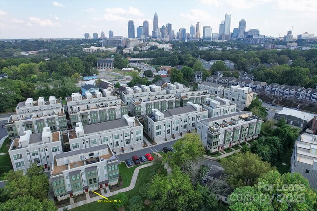 property at 327 Uptown W Dr