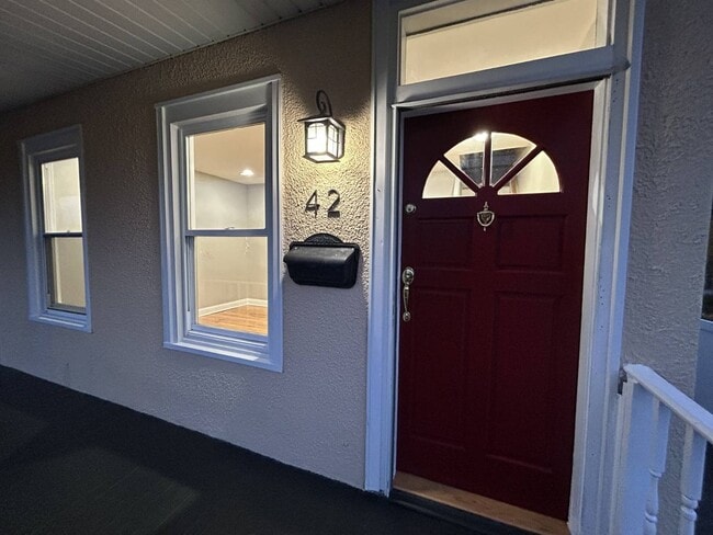 42 Vanderbilt Ave in Pleasantville, NY - Building Photo - Building Photo