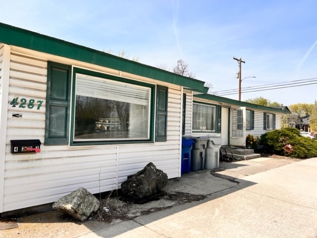 property at 4287 N Adams St