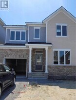 609 Place De Sandillon in Ottawa, ON - Building Photo