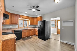 321 W Babbitt Ave in Pen Argyl, PA - Building Photo - Building Photo