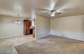 5716 NW Cedarwood Dr in Lawton, OK - Building Photo - Building Photo