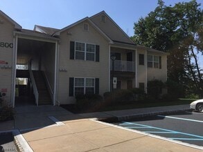 1834 King Ct in Dunellen, NJ - Building Photo - Building Photo