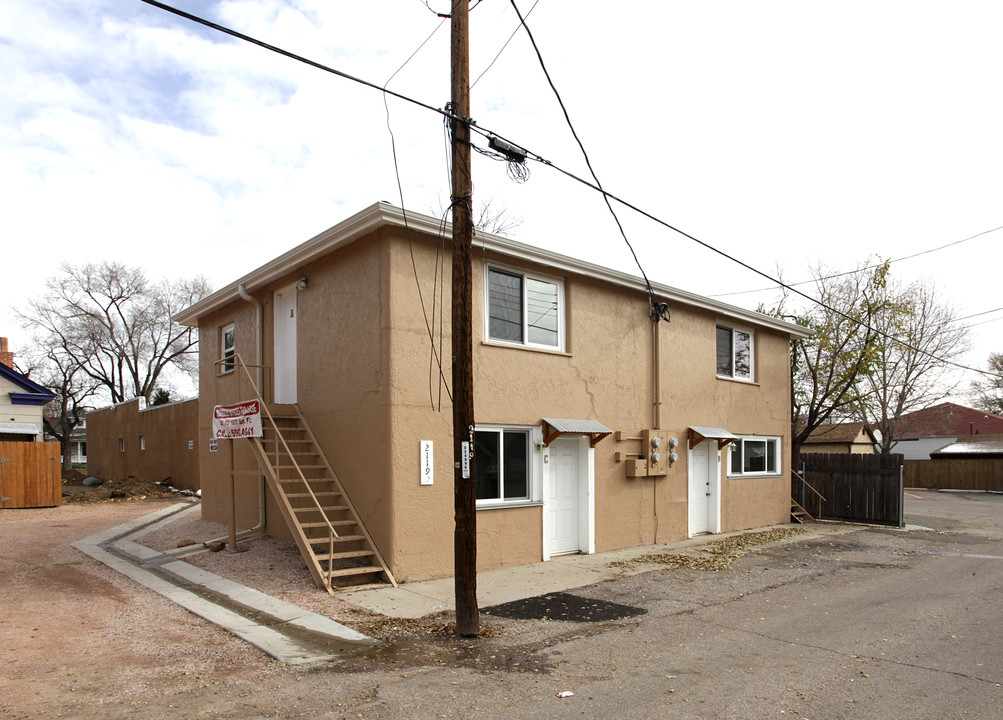 2119 W Colorado Ave in Colorado Springs, CO - Building Photo