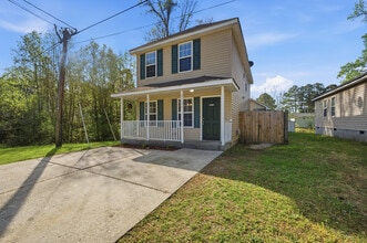5109 James St in Chesapeake, VA - Building Photo - Building Photo
