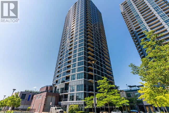 9 Valhalla Inn Rd in Toronto, ON - Building Photo - Building Photo
