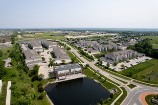Providence Pointe in Johnston, IA - Building Photo
