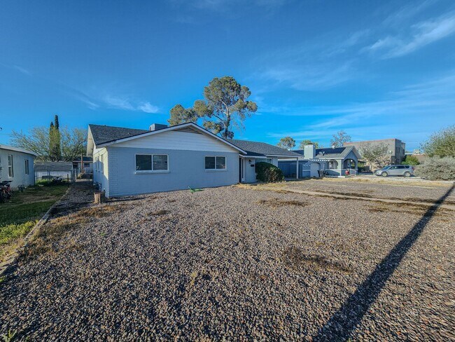 814 W 10th St in Safford, AZ - Building Photo - Building Photo