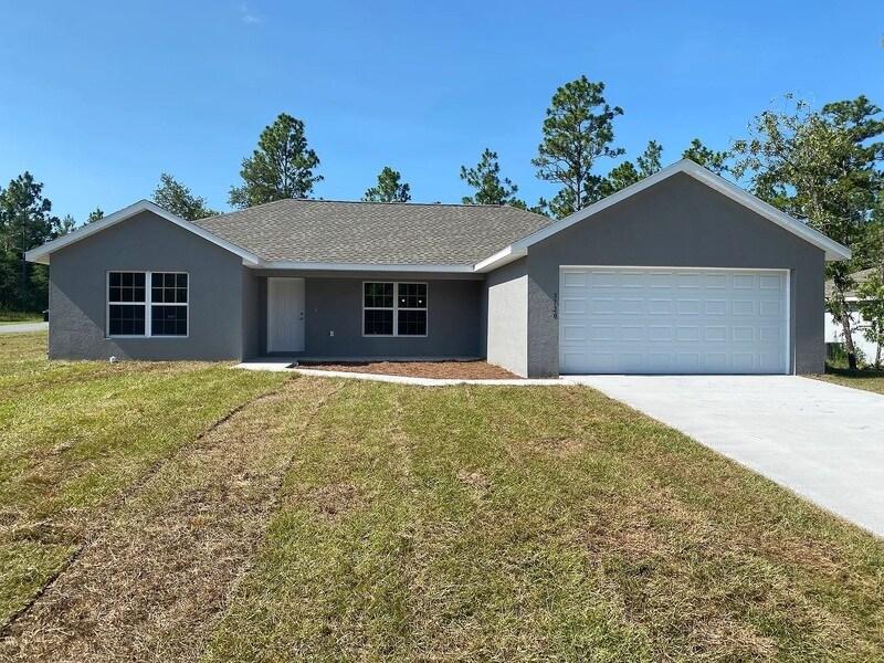 3720 W Wilburton Dr in Citrus Springs, FL - Building Photo