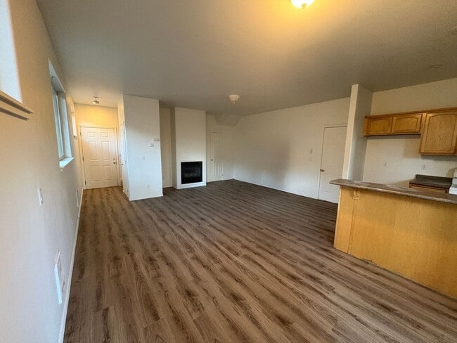 property at 14 SE McKinley Ave