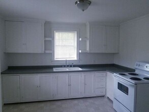 121 Patrick St in Gastonia, NC - Building Photo - Building Photo