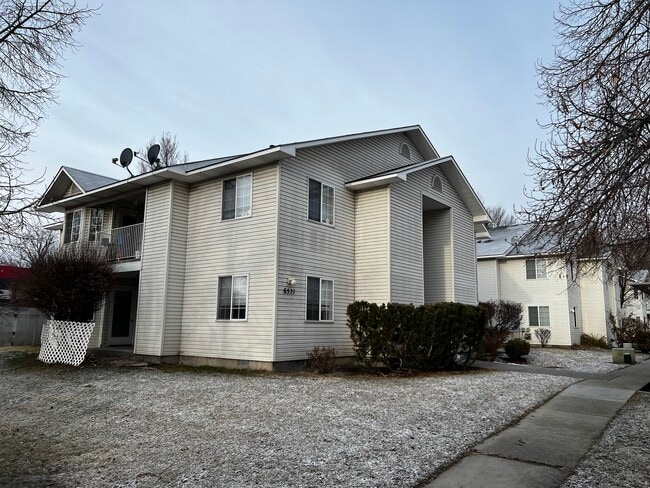 6521 W Lucky Ln, Unit 201 in Boise, ID - Building Photo - Building Photo