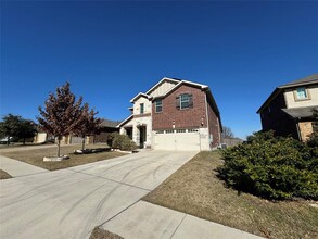 2912 Barbed Wire St in Round Rock, TX - Building Photo - Building Photo