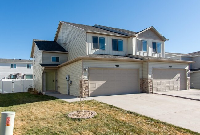 4005 Medicine Man Trl in Cheyenne, WY - Foto de edificio - Building Photo