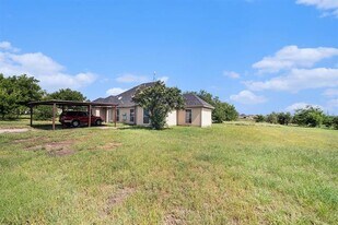 119 Collett Ct in Weatherford, TX - Building Photo