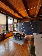 728 W Jackson Blvd, Unit 620 in Chicago, IL - Foto de edificio - Building Photo