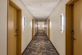 166 Main in Watertown, MA - Foto de edificio - Building Photo