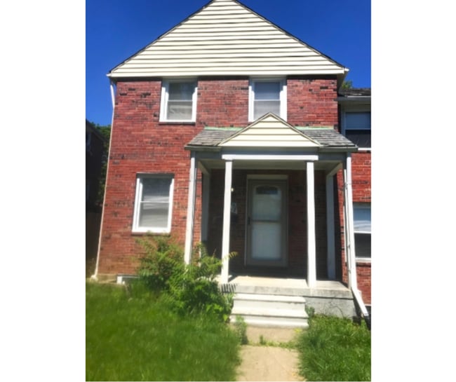 property at 928 Argonne Dr