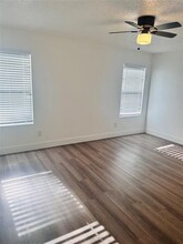 1002 Mazourka Dr in Arlington, TX - Building Photo - Building Photo