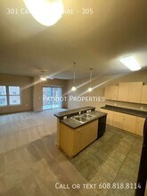 301 Cannery Square in Sun Prairie, WI - Building Photo - Building Photo
