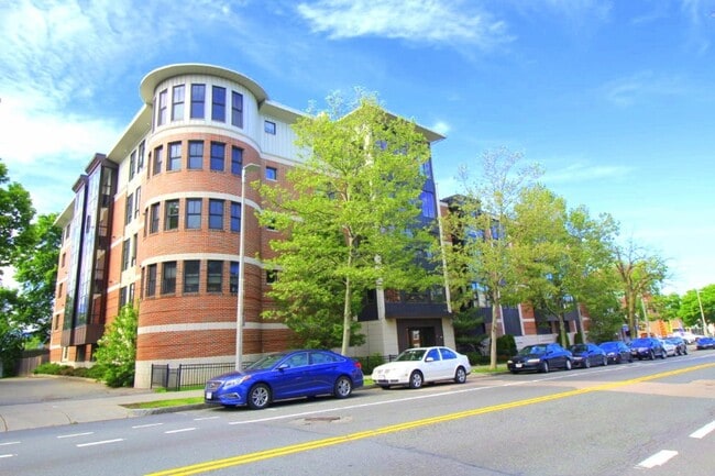 property at 533 Cambridge St