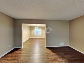 4460 Landmark Rd in Groveport, OH - Building Photo - Building Photo