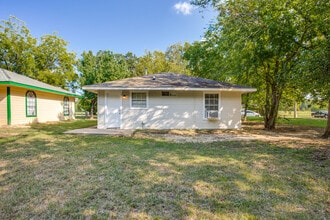 510 Frazier St in Terrell, TX - Building Photo - Building Photo