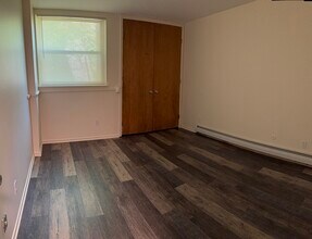 South Bay Apartments in North Syracuse, NY - Building Photo - Building Photo