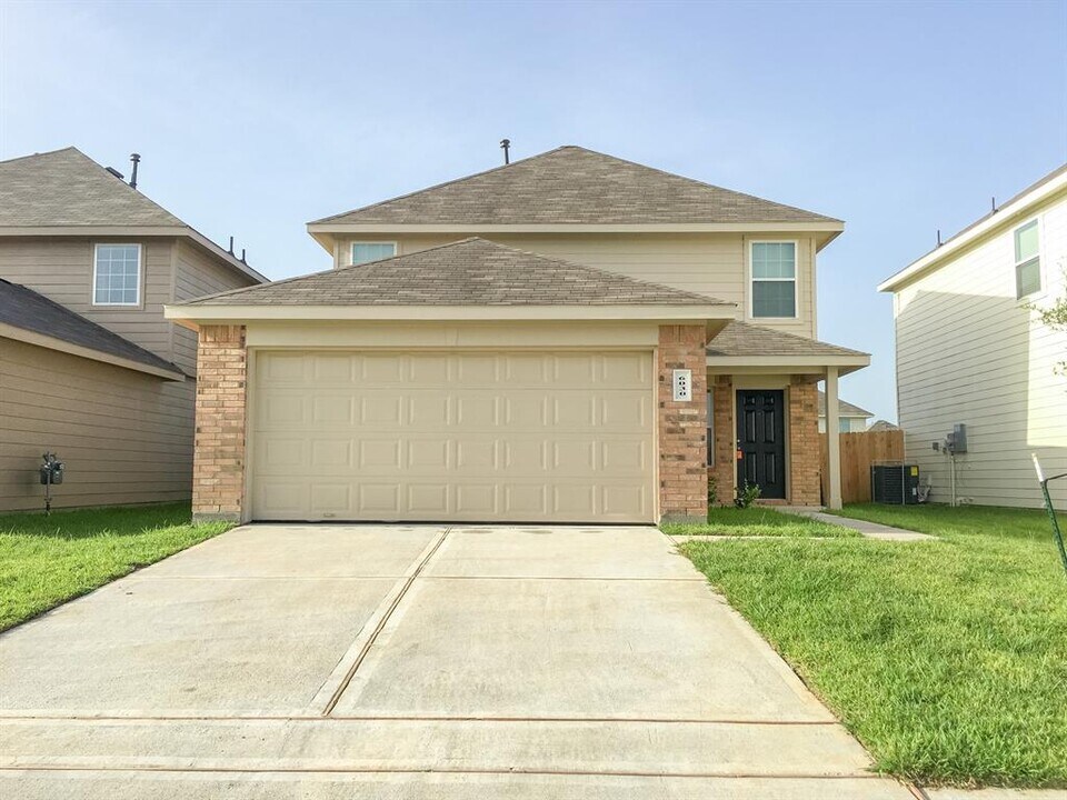 6030 Peaceful Ridge Dr Photo