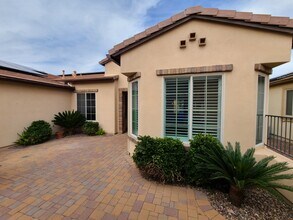 1714 E Alegria Rd in San Tan Valley, AZ - Building Photo - Building Photo