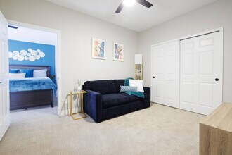 5611 E Grandview Rd-Unit -ID1054267P in Scottsdale, AZ - Building Photo - Building Photo