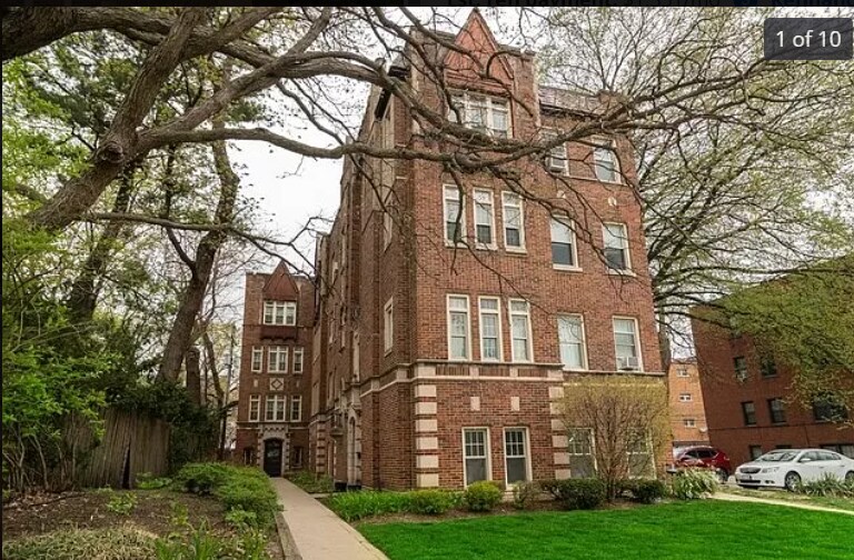 72 Pine Ave in Riverside, IL - Building Photo