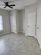 23500 Walden Center Dr in Estero, FL - Building Photo - Building Photo