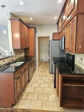 2160 NW Pacific Elm Dr in Issaquah, WA - Building Photo - Building Photo