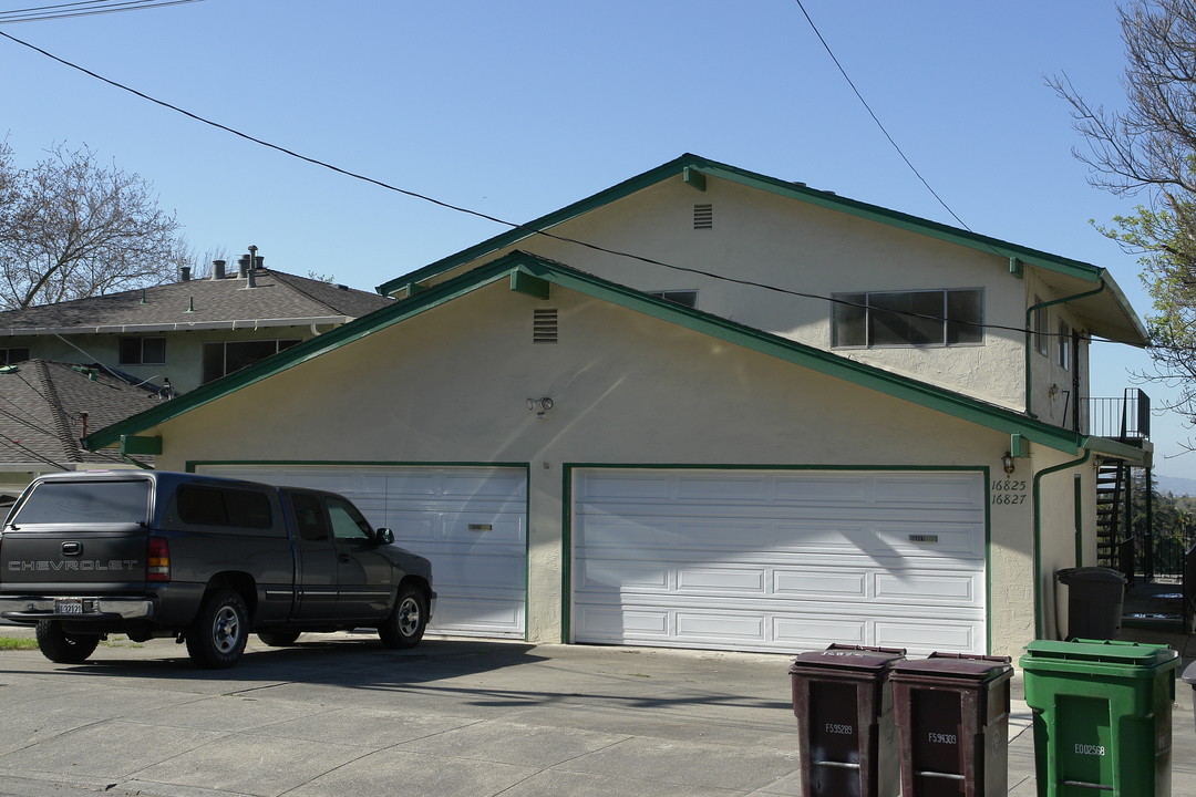 16825 Liberty St in San Leandro, CA - Building Photo