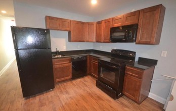 16 Cannon St-Unit -101 in Charleston, SC - Building Photo - Building Photo