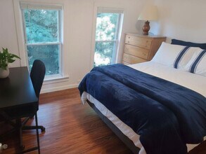 309 S Aurora St in Ithaca, NY - Building Photo - Building Photo