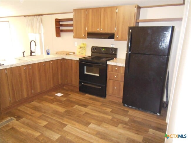 property at 127 Quail Run St