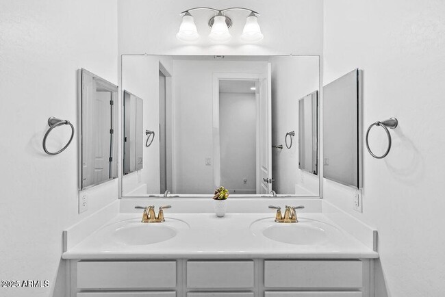 40990 W Agave Rd in Maricopa, AZ - Building Photo - Building Photo