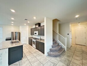 4258 Tarim St in Las Vegas, NV - Building Photo - Building Photo