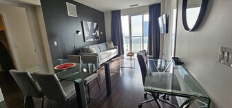 265 Windsor St in Toronto, ON - Building Photo