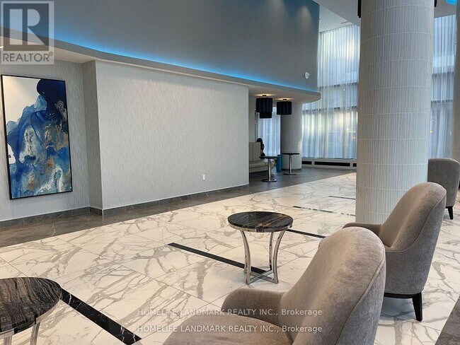 95 Oneida Crescent in Richmond Hill, ON - Building Photo - Building Photo