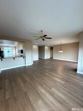 1589 Vicenza Dr in Sparks, NV - Building Photo - Building Photo