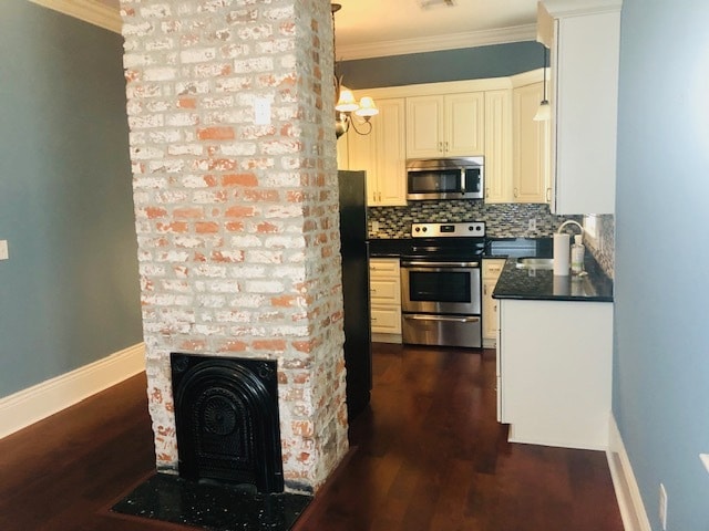 617 4th St in Gretna, LA - Foto de edificio - Building Photo